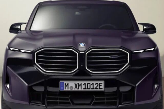 “처음 서울에 나타났다”… 뉴욕 패션 입은 BMW의 ‘특급 콜라보’