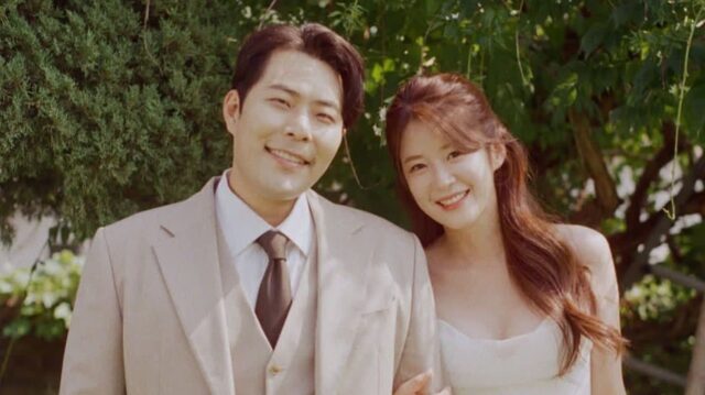 해외 길거리서 여자친구가 무릎 꿇으라고 한 이유