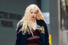 로제는 아주 유명한 후플푸프 기숙사 재질임