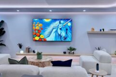 [CES2025] ‘제미니’ 탑재된 구글TV 공개…”방에 사람 있는지 판단해 적합 콘텐츠 제공”