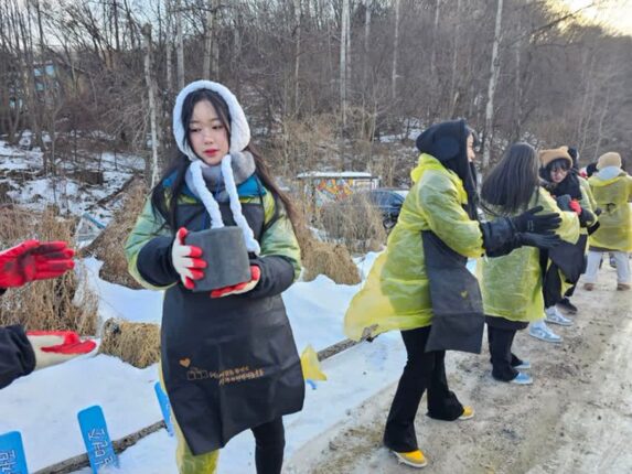 SOOP, 스트리머·임직원과 ‘연탄 나눔’ 봉사활동 진행