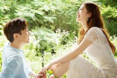 여행 중 싸우다 나간 남자친구 드레스 입고 마중 나간 이유