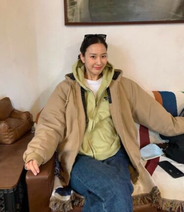 (핀터레스트 국밥템) 감성룩 패피는 다 있는 “장희령 파타고니아 스냅티”