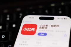 美 틱톡 사용금지법 앞두고 사용자 대거 이동 …레드노트·레몬8 급부상