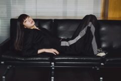 디올 신상은 블랙이 대세다
