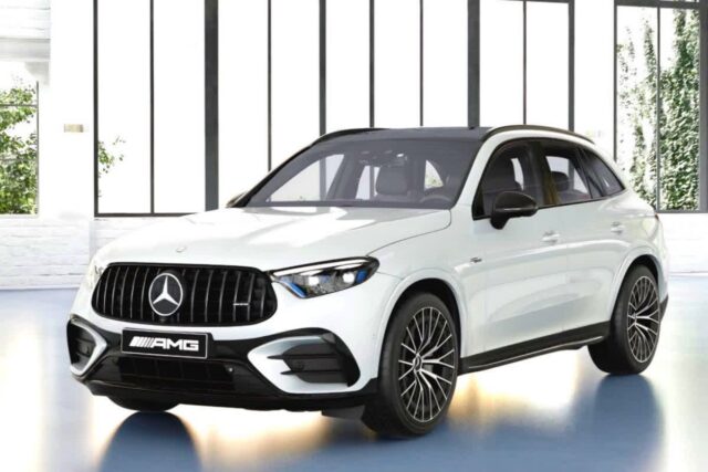 BMW에게 1위 빼앗기고 ‘속 끓이다’… 마침내 꺼낸 ‘승부수’