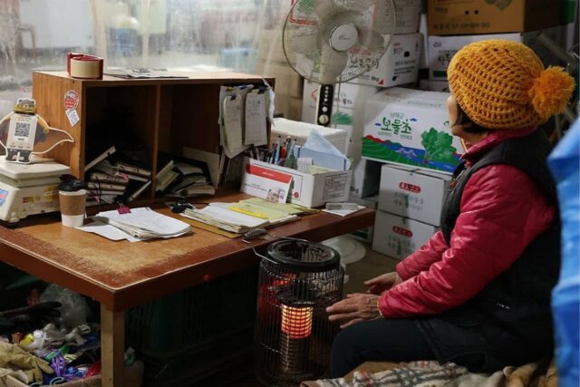 처절한 현실 “평생 모은 돈 다 까먹었다”… 5060 자영업자, 막막한 상황에 ‘시름’