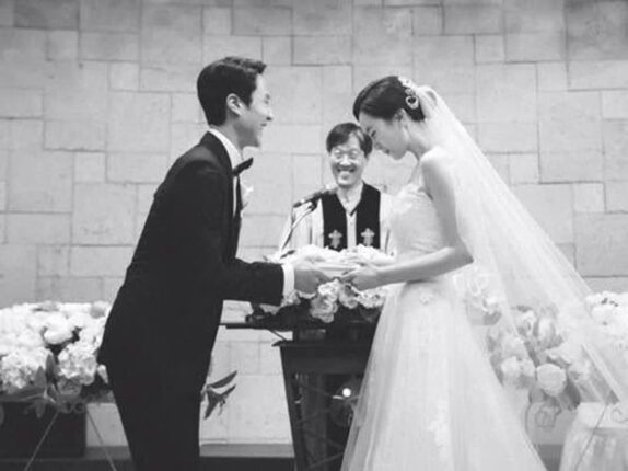 대학 동기와 결혼 했는데, 20년 동안 몰랐던 배우