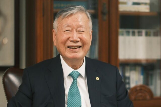 “전부 다 1억 드립니다” .. 모두를 깜짝 놀라게 회장님의 결단 소식에 ‘역시’