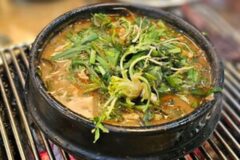 “된장찌개 팔아서 건물 세웠다고?” 현지인 추천 ‘찐’ 서울 꼭 가봐야 할 맛집 4곳