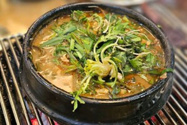 “된장찌개 팔아서 건물 세웠다고?” 현지인 추천 ‘찐’ 서울 꼭 가봐야 할 맛집 4곳