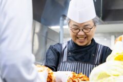 세계가 인정한 한식 명인이 담근 김치, 취약계층과 나누는 이곳