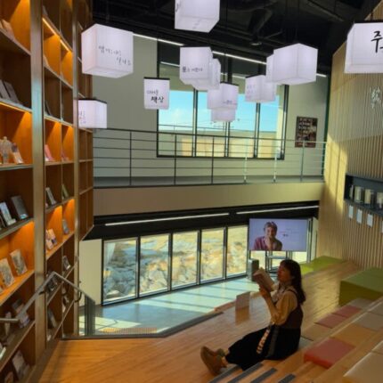 충남실내가볼만한곳 논산 데이트코스로 강경 소금문학관 여행