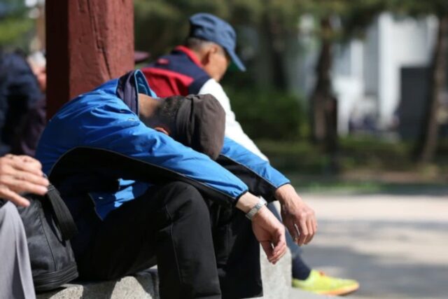 “속을 수밖에 없다” … 집까지 찾아오는 신종 ‘피싱’ 수법에 고령층들은 ‘속수무책’