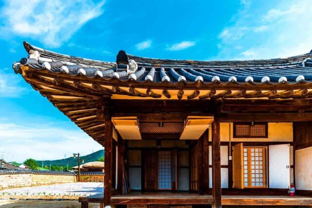 “400년 전통을 그대로”… 시니어 만족도 100% 힐링 여행지