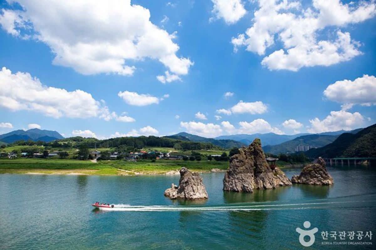 단양 여행, 이색적인 풍경과 체험을 만끽할 장소는? | 투어코리아