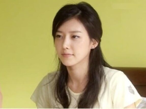 생활 어려운 후배에게 대뜸 1천만원 송금한 의리파 여배우