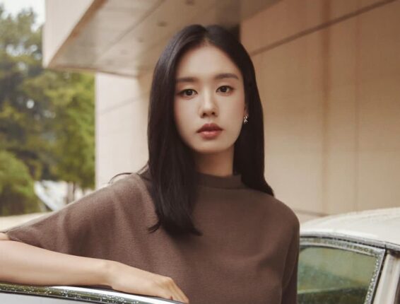 키스씬 질문에 돈 많이 주냐고 대답하는 대세 배우