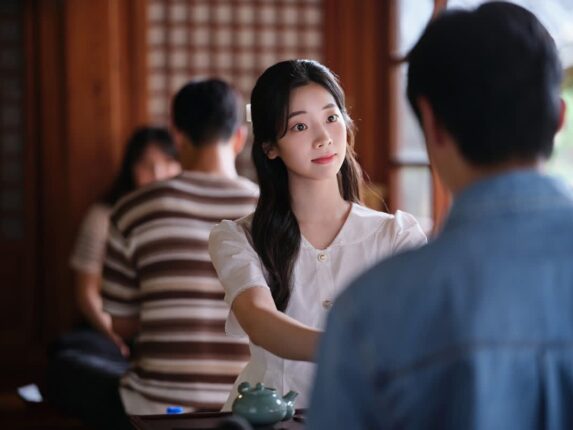 [오늘 뭘 볼까] 설레는 첫사랑의 이름 ‘그 시절, 우리가 좋아했던 소녀’