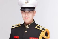 “피오 OO 보자~” 해병대원들 전부 샤워실에 모이게 만든 가수