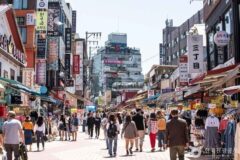 홍대 즐길거리, 버스킹부터 팝업스토어까지 다채로운 문화 체험