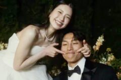 축구 너무 좋아해서 인조잔디 깔고 결혼한 부부