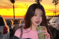 캐리어에 그대로 손민수하고 싶은 여행 룩 10