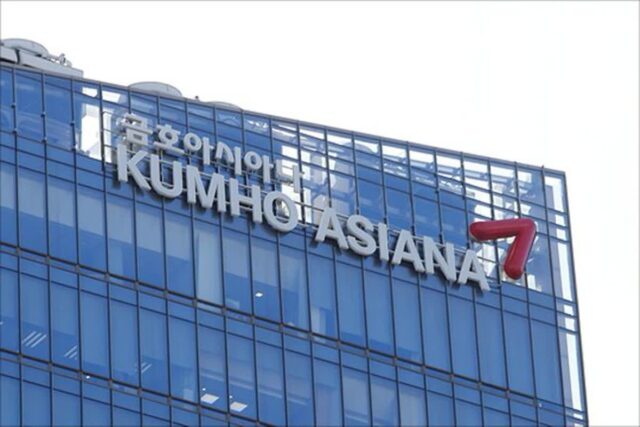 금호아시아나, 결국 ‘재벌’ 지위 잃었다…대기업 규제서도 벗어나