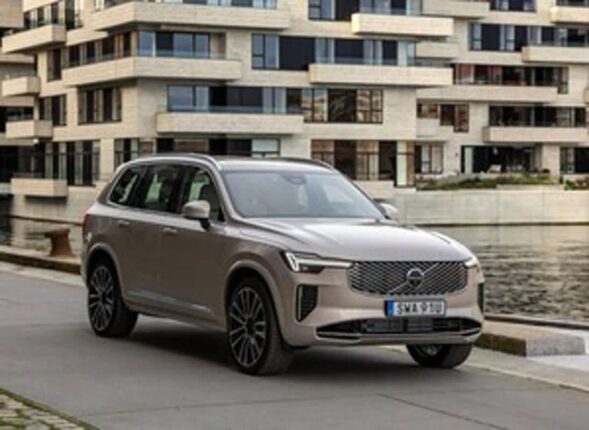 “GV80 보다 멋진데?” 볼보, XC90 페이스리프트 공개! 한층 더 진보한 플래그십 SUV 여기에 하이브리드 기술까지 더했다.