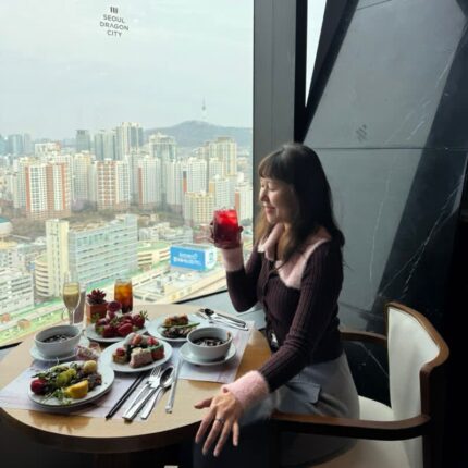 서울드래곤시티THE26 식사까지 가능한 서울호텔딸기뷔페