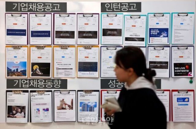 중고 신입이 대세…대기업 신규 입사자 10명 중 3명은 ‘경력직’
