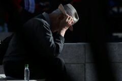“가족 모두가 힘들어져”.. 치매 부르는 습관, 5060 중장년층 “남의 일이 아니다”