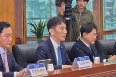 이복현 “증권사 불건전 영업행위 엄정 대응, 투자자 신뢰회복 위한 과정”