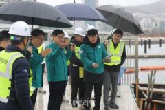 송상근 BPA 사장, 북항 재개발 일대 점검…‘안전’ 공사 당부