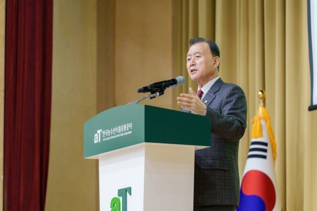 통계농업·스마트팜으로 선제적 수급 관리…홍문표 aT 사장 “대한민국 식품 영토 확장”