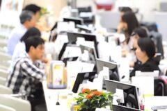 은행 이율 2%로 뚝 떨어졌는데 “20% 드립니다”… 수십만 명 몰리자 드러난 ‘반전’