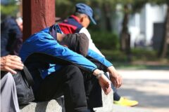 모든 걸 바쳤는데 “남은 게 없어요”… 최악의 연구 결과에 5060 ‘절망’