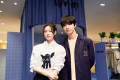 러브엠, 현대백화점 판교점 팝업스토어 오픈…홍경·김민주 ‘봄맞이 시밀러룩’ 눈길