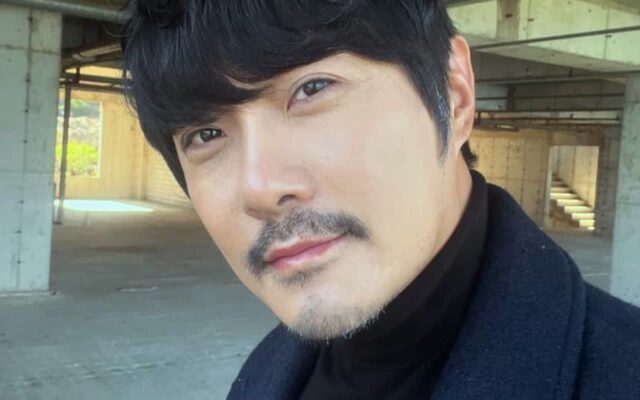KCM이 뒤늦게 열 살 넘은 딸을 공개한 속사정