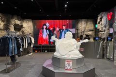 프리미엄 데님의 진심, 트루릴리젼…코엑스·수원 연이은 매장 오픈으로 시선 집중