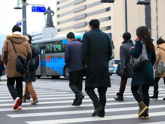 4050 우르르 무너지더니 “우리 애들까지 위험하다”… 잔혹한 현실 속 ‘어쩌나’