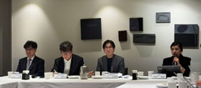 “월 1만원대 구독료로 OTT 2~3개 볼래”…광고요금제 찾는 이용자들