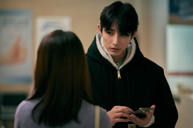 [리뷰: 포테이토 지수 77%] ‘파란’ 가해자 아들과 피해자 딸의 기묘한 동행