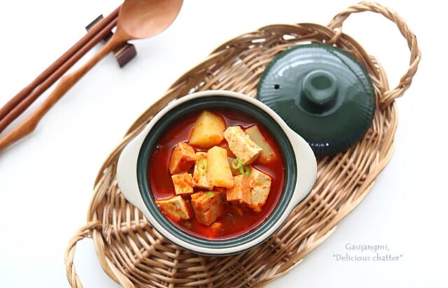 쉬운 찌개 반찬 스팸짜글이 만드는 법 집밥 캠핑요리 스팸찌개 레시피