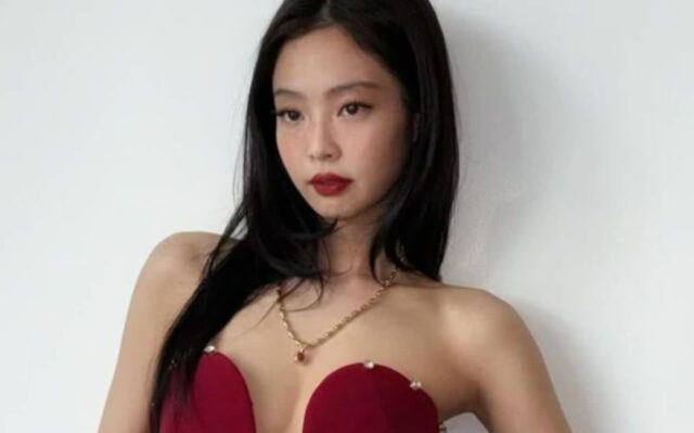 제니가 쏘아 올린 레드립 트렌드