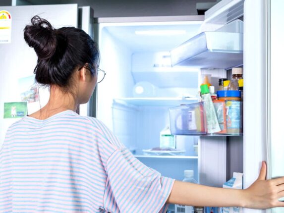 “11조 시장의 민낯” .. 서민 식탁까지 도달한 위기, ‘도대체 어쩌다가’