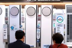 “가격 잘못 표기된 줄” .. LG의 14만 원 에어컨, 2조 원 IPO로 펼치는 ‘대반격’