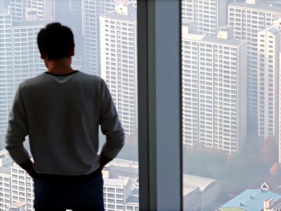 “이런 정책이라면 못 살겠어요”… 전셋값 ‘껑충’ … 역주행 정책에 서민들만 ‘발 동동’
