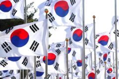 “관세 전쟁에서 한국끼리 똘똘 뭉친다”… 1위 다투던 두 기업, 역대급 ‘협력’ 소식에 ‘웃음꽃’