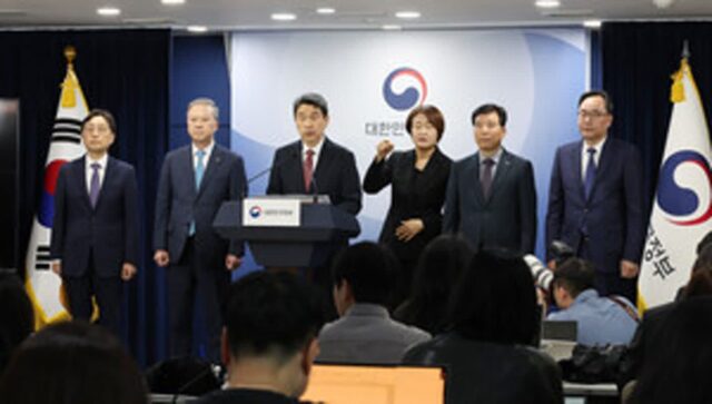 결국 원점된 의대 증원…교육부 “2026학년도 모집인원 3058명”